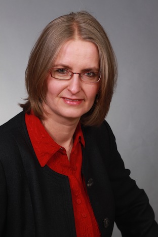 Dr. Cornelia Mossal